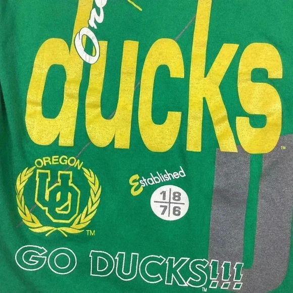 Vintage Oregon Ducks AOP single stitch tshirt - Picture 3 of 5